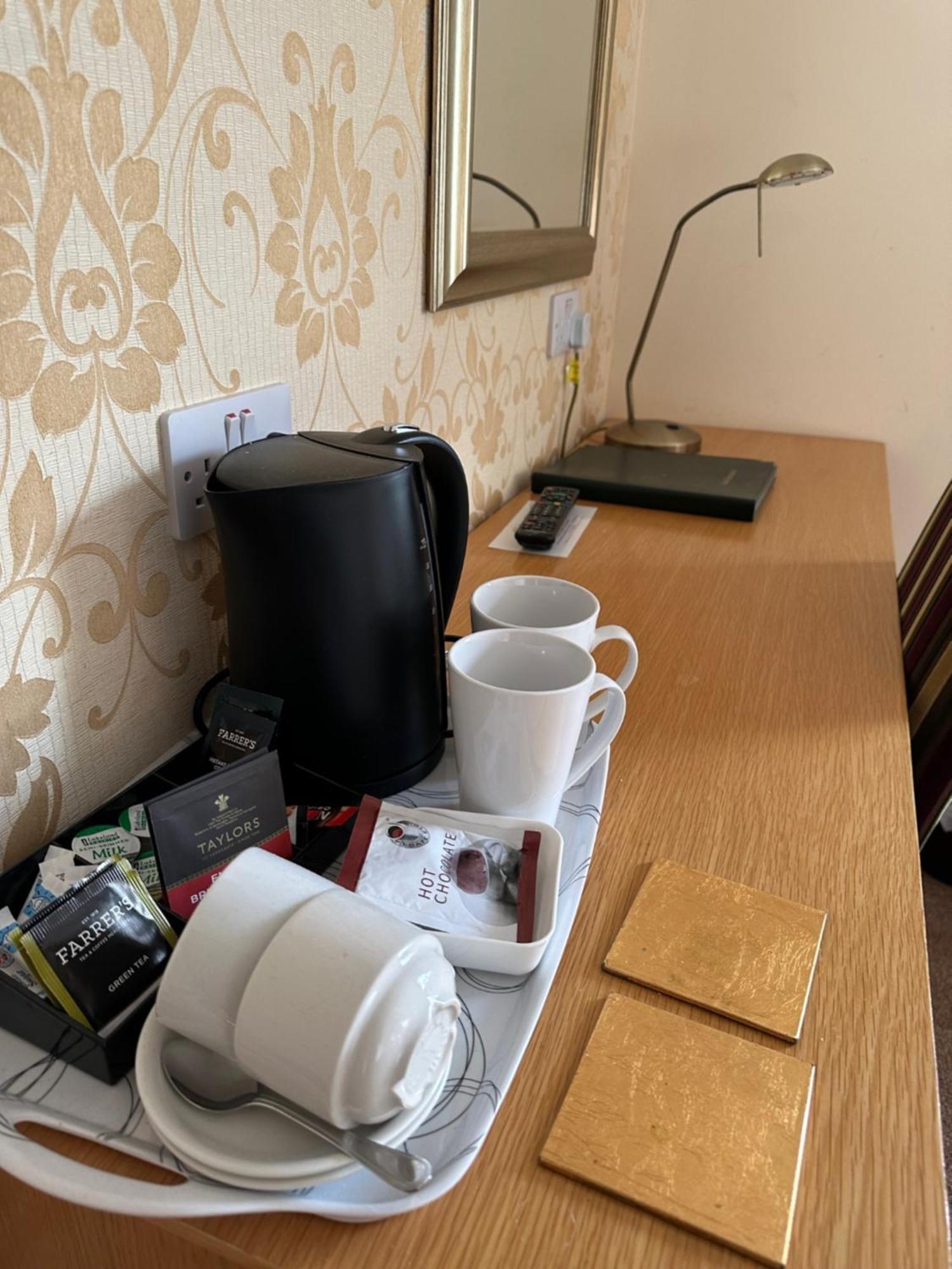 The Chetwynde Hotel Barrow-in-Furness Eksteriør billede