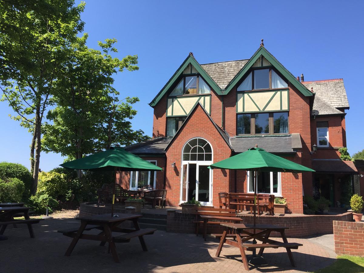 The Chetwynde Hotel Barrow-in-Furness Eksteriør billede