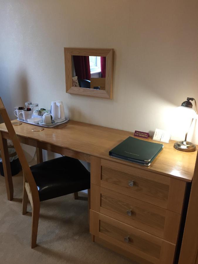 The Chetwynde Hotel Barrow-in-Furness Eksteriør billede
