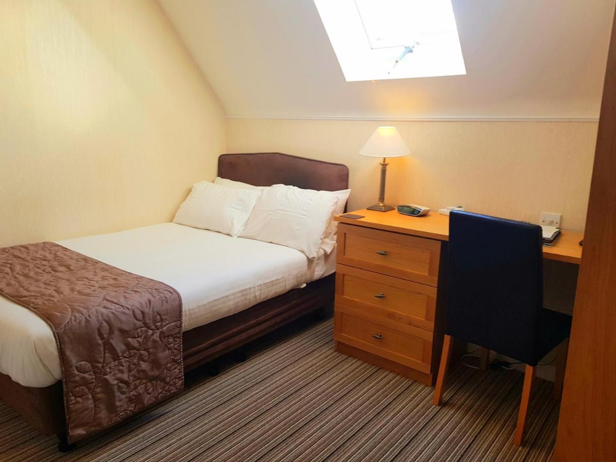 The Chetwynde Hotel Barrow-in-Furness Eksteriør billede